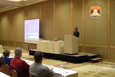 Ian speaking at the 2006 Vocational Institute